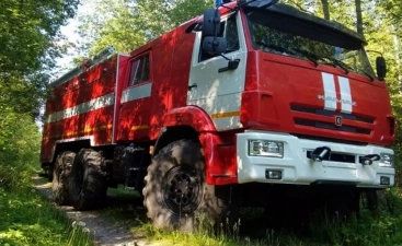 В Новгородскую область продолжает поступать лесопожарная техника