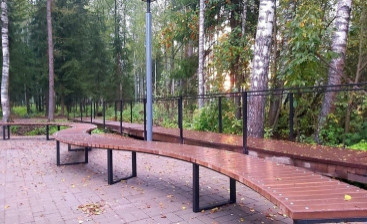 В посёлке Любытино преобразилось уличное пространство на Пушкинской