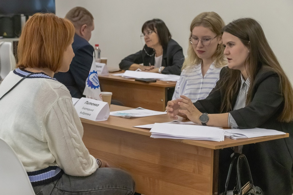Работодатели региона оценили компетенции 30 студентов НовГУ