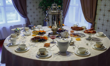 Чаепитие у Достоевских