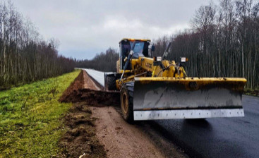 В Холмском округе завершается ремонт участка дороги