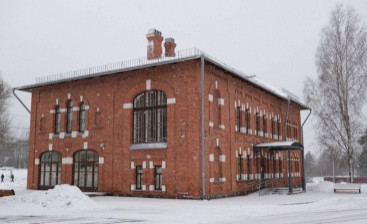 В Окуловке отреставрировали здание купеческого клуба