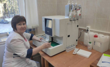 Новое оборудование для мониторинга сахарного диабета появилось в Окуловской ЦРБ