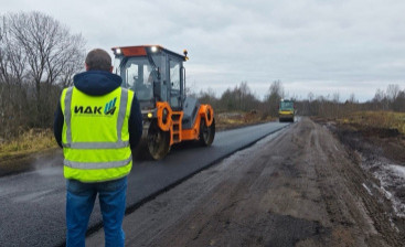 В Поддорском районе продолжается ремонт дорог