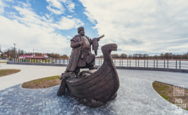 На набережной Александра Невского появился новый арт-объект