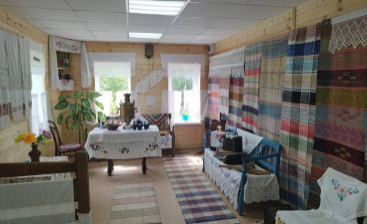 В деревне Частова Новгородского района открылся музей русского половика